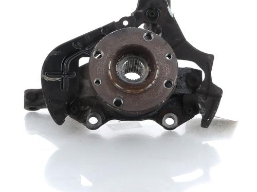 Used Left front steering knuckle BLUECAR BLUEUTILITY EV50 (68 hp) 19070558