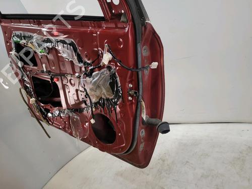 Left front door TOYOTA AURIS Estate (_E18_) 1.8 Hybrid (ZWE186_, ZWE186R, ZWE186H) | BP30524145C2 