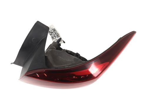 Achterlicht rechts DACIA SANDERO II 1.0 SCe 75 (B8JC, B8JD, B8NC) (73 hp) 32334150