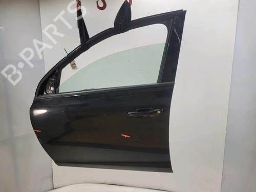 Used Left front door PEUGEOT 308 II (LB_, LP_, LW_, LH_, L3_) 1.6 HDi / BlueHDi 115 (115 hp) 30379875