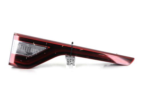 Venstre baglygte bagklap Venstre baglygte bagklap RENAULT MEGANE IV Grandtour (K9A/M/N_) 1.2 TCe 130 (K9MR) (130 hp) 34118597 34118597