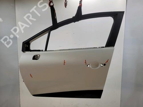 left-front-door-renault-clio-iv-bh_-2012-2013-2014-2015-2016-2017-2018-2019-2020-2021-33230485 main image