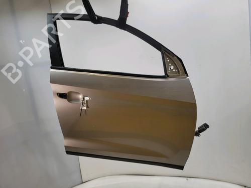 Used Right front door HYUNDAI TUCSON (TL, TLE) 1.7 CRDi (116 hp) 30524403