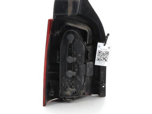 Høyre baklys VW TRANSPORTER T5 Bus (7HB, 7HJ, 7EB, 7EJ) 2.5 TDI | BP30924672C35