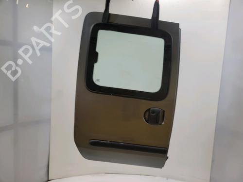Used Right slide door Right slide door 37065347 37065347