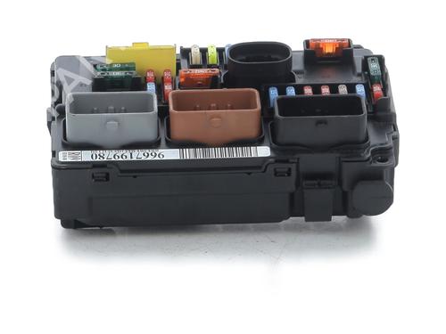 Used Fuse box PEUGEOT 207 (WA_, WC_) 1.6 HDi (90 hp) 32279389