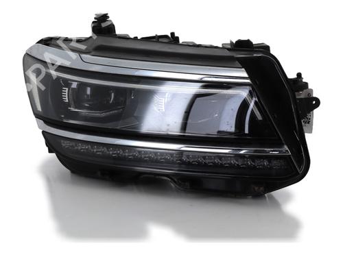 Koplamp rechts VW TIGUAN (AD1, AX1) 2.0 TDI (150 hp) 31749682