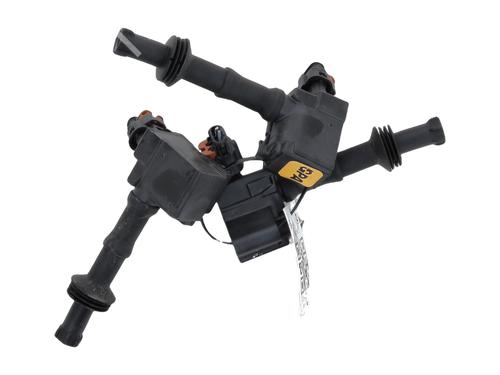 Used Ignition coil PEUGEOT 2008 II (UD_, US_, UY_, UJ_, UR_, UC_) 1.2 PureTech 130 (USHNS, URHNS) (130 hp) 28835125