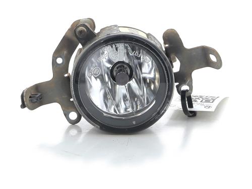 Used Right front fog light MITSUBISHI PAJERO IV (V8_W, V9_W) 3.2 DI-D 4WD (V98W, V88W) (200 hp) 32378627