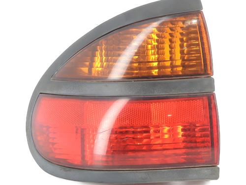 Used Left taillight RENAULT LAGUNA I (B56_, 556_) [1993-2002]  26670943