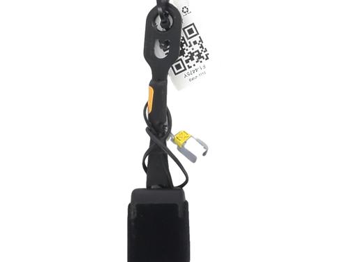 Seat buckle PEUGEOT 2008 I (CU_) 1.2 THP 110 / PureTech 110 | BP29931941I32