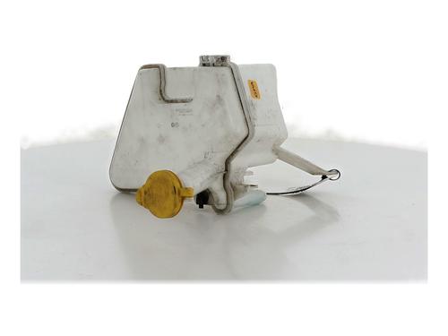 Windscreen washer tank TOYOTA YARIS (_P13_) 1.5 Hybrid (NHP130_, NHP130) | BP25345241C113 