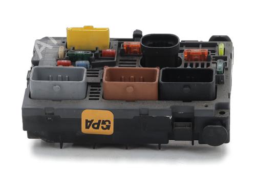 Used Fuse box CITROËN C4 I (LC_) 1.6 HDi (90 hp) 29517525