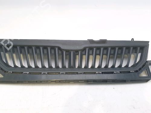 Used Grille SKODA CITIGO (NF1) 1.0 (75 hp) 28971316