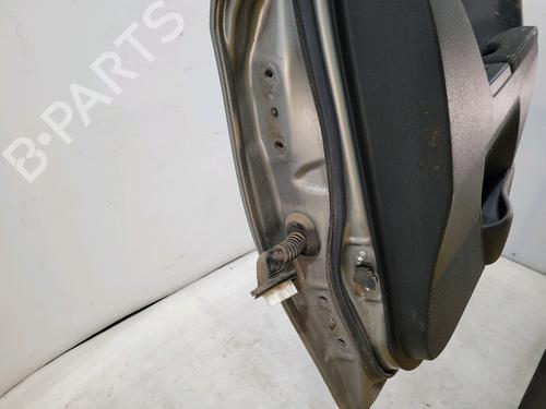 Right rear door TOYOTA AURIS (_E18_) 1.8 Hybrid (ZWE186_, ZWE186R) | BP30917801C5