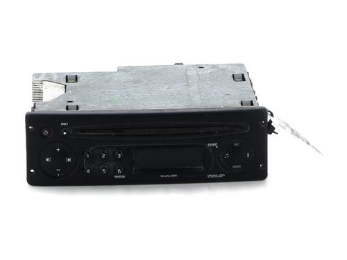 Used Radio RENAULT KANGOO Express (FW0/1_) 1.5 dCi 70 (FW0A, KW0V) (68 hp) 31797261