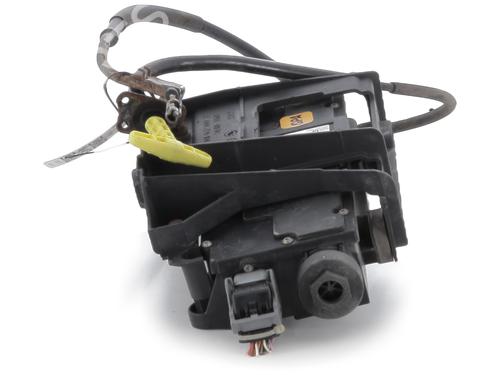 Hand brake RENAULT SCÉNIC II (JM0/1_) 1.9 dCi (JM0G, JM12, JM1G, JM2C) | BP30841915I18