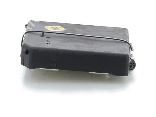 Used Fuse box Fuse box RENAULT MASTER III Van (FV) 2.3 dCi 125 FWD (FV0C, FV0D, FV0G, FV0H, FV0J, FV0K,... (125 hp) 33753627 33753627