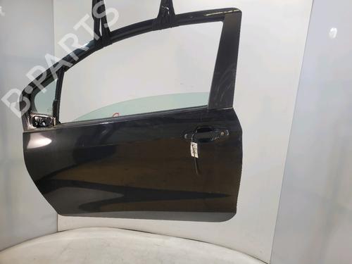 left-front-door-toyota-yaris-_p13_-2010-2011-2012-2013-2014-2015-2016-2017-2018-2019-2020-30925429 main image