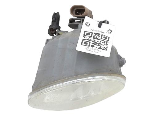 Right front fog light TOYOTA RAV 4 II (_A2_) 2.0 4WD (ACA21, ACA20) | BP28417672C31