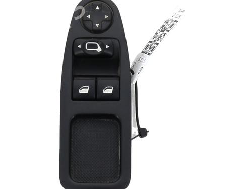 Used Left front window switch Left front window switch CITROËN JUMPY II Van 2.0 HDi 140 (136 hp) 34118728 34118728