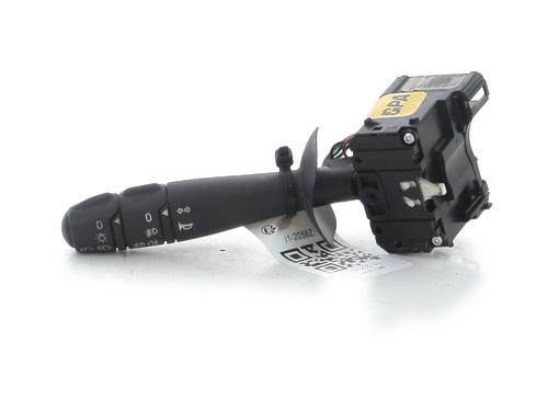 switch-renault-twingo-ii-cn0_-2007-32180427 main image