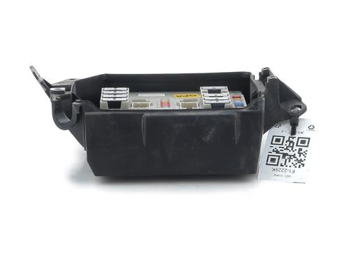Used Fuse box Fuse box RENAULT CLIO III Grandtour (KR0/1_) 1.5 dCi (KR0G) (68 hp) 33280670 33280670