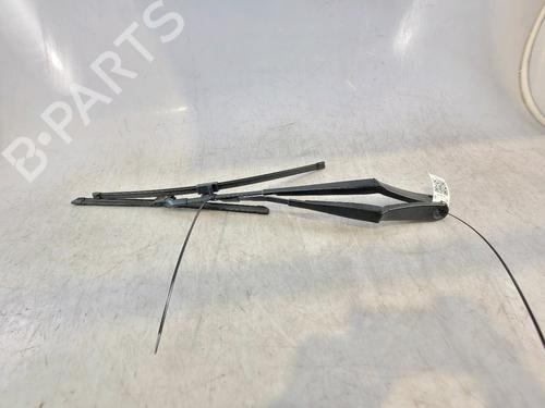Used Front windshield wiper arm BMW X3 (F25) xDrive 20 d (184 hp) 27905110