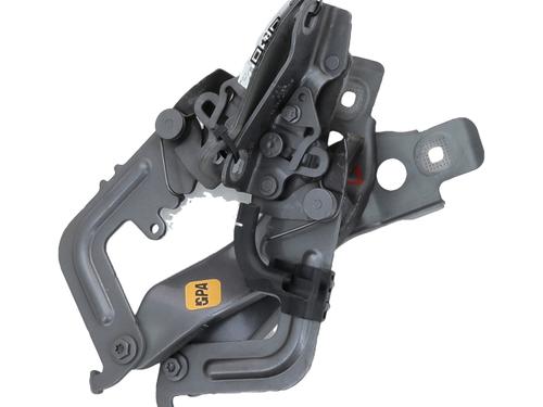 Used Hinge/Door check strap MERCEDES-BENZ GLA (H247) GLA 200 d (247.712) (150 hp) 29578853