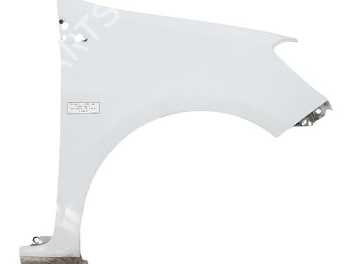 Used Right front fenders Right front fenders RENAULT CLIO III Hatchback Van (SB_, SR_) [2005-2026] 39736562 39736562