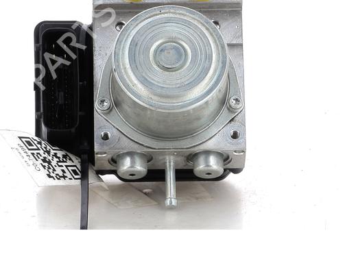 Used ABS pump RENAULT KOLEOS I (HY_) 2.0 dCi 4x4 (HY0K) (150 hp) 18088951