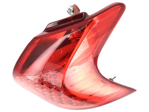 Used Right taillight PEUGEOT 3008 I MPV (0U_) 2.0 HDi 150 / BlueHDi 150 (150 hp) 31122596