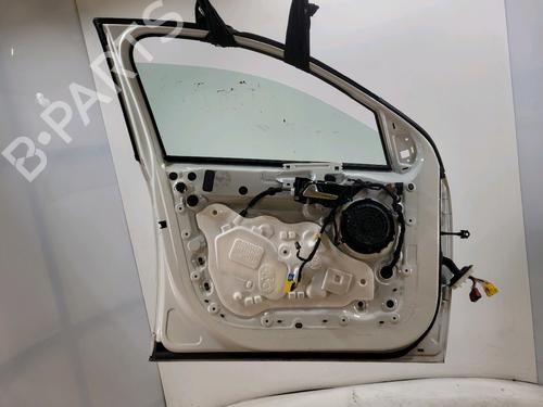 Left front door PEUGEOT 308 SW II (LC_, LJ_, LR_, LX_, L4_) 1.2 THP 110 | BP30166408C2