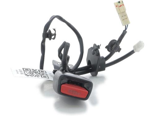 Engate do cinto MITSUBISHI L200 / TRITON (KA_T, KB_T) 2.5 DI-D 4WD (KB4T) (136 hp) 30918025