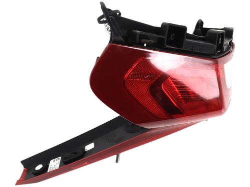 Used Right taillight Right taillight 39422131 39422131