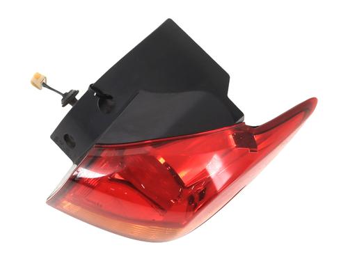 right-taillight-mitsubishi-asx-ga_w_-2009-33533870 main image