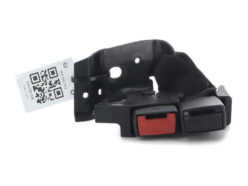 Used Seat buckle RENAULT CLIO III (BR0/1, CR0/1) 1.5 dCi (BR17, CR17) (86 hp) 32180700