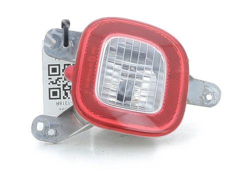 Farolim esquerdo pára-choques traseiro FIAT PANDA (312_, 319_) 1.3 D Multijet (312PXU1A, 312PXW1A) (95 hp) 33009792