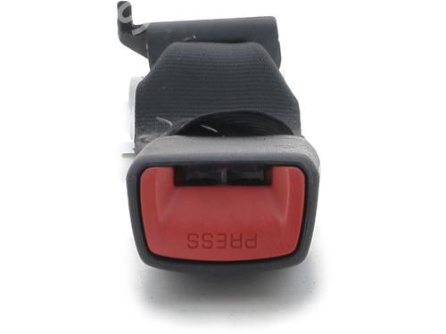 Used Seat buckle TOYOTA YARIS (_P9_) 1.3 VVT-i (SCP90_, SCP90R) (87 hp) 30379500