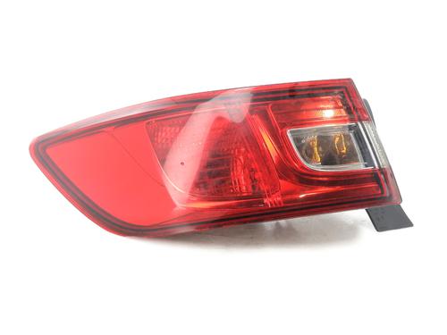Used Left taillight RENAULT CLIO IV (BH_) 1.5 dCi 75 (75 hp) 24652602