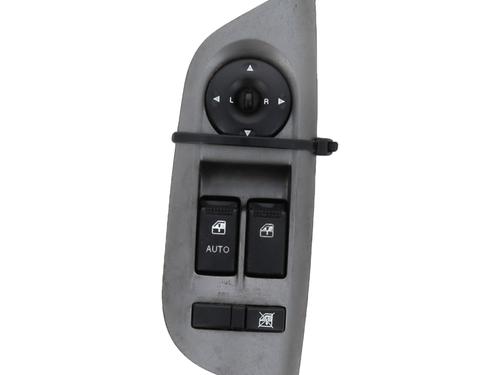 Interrupteur de vitre avant gauche HYUNDAI COUPE II (GK) 2.0 GLS (143 hp) 32101963