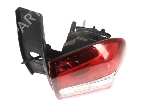 right-taillight-dacia-duster-hs_-2010-2011-2012-2013-2014-2015-2016-2017-2018-34711909 main image