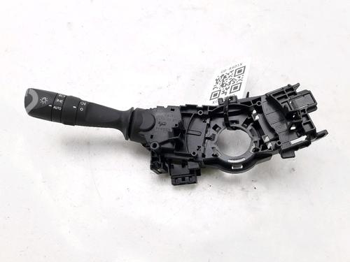 Used Switch TOYOTA HILUX VIII Pickup (_N1_) 2.4 D 4WD (GUN125_, GUN125R) (150 hp) 10450504