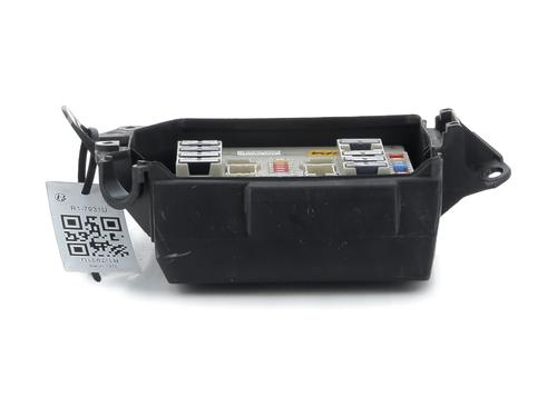 Used Fuse box Fuse box RENAULT CLIO III (BR0/1, CR0/1) [2005-2014] 33753958 33753958