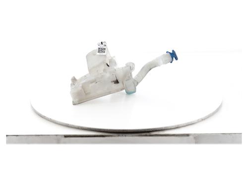 Used Windscreen washer tank Windscreen washer tank VW POLO V (6R1, 6C1) 1.2 (70 hp) 34337324 34337324