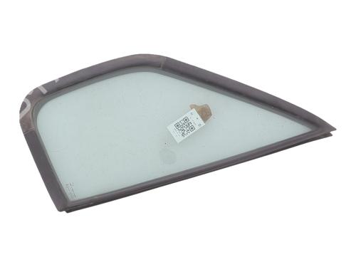 front-left-quarter-glass-renault-master-ii-van-fd-1997-1998-1999-2000-2001-2002-2003-2004-2005-2006-2007-2008-2009-2010-2011-2012-2013-37483066 main image