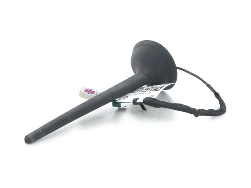 Antenne/Halterung für FIAT 500X (334_) 1.6 D Multijet (334AXA1B, 334AXA11) (120 hp) 31304420