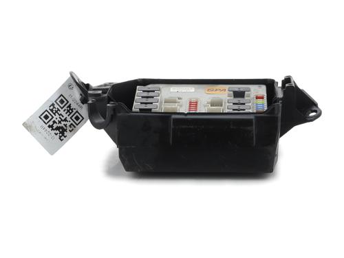 Used Fuse box RENAULT CLIO III (BR0/1, CR0/1) 1.5 dCi (BR0H, CR0H, CR1S, BR1S) (106 hp) 29517427