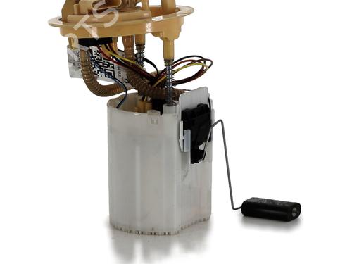 Used Fuel pump MERCEDES-BENZ A-CLASS (W176) A 200 CDI / d (176.008) (136 hp) 28536464
