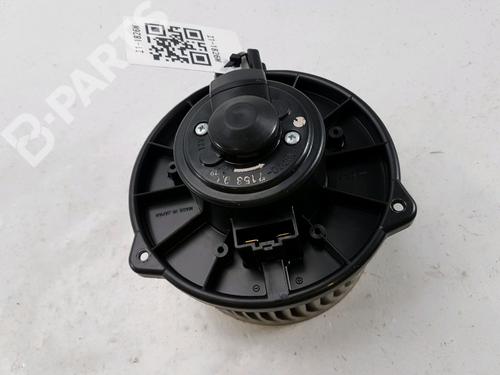 Heater blower motor TOYOTA HIACE IV Bus (__H1_, __H2_) 2.5 D-4D (KLH12, KLH22) (117 hp) 10474203